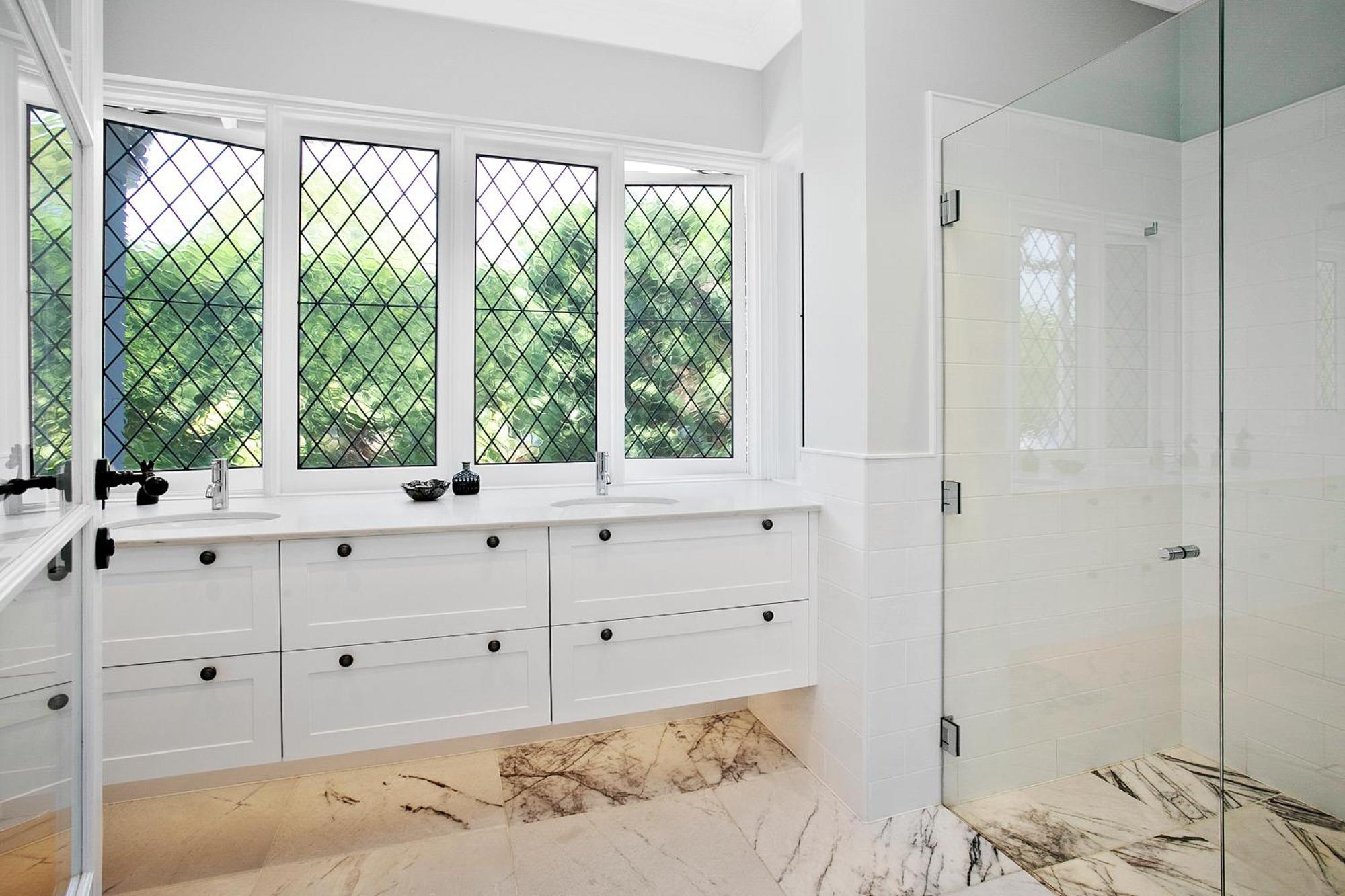 Balmoral Hamptons House With Heated Pool And Hot Tub * Sydney