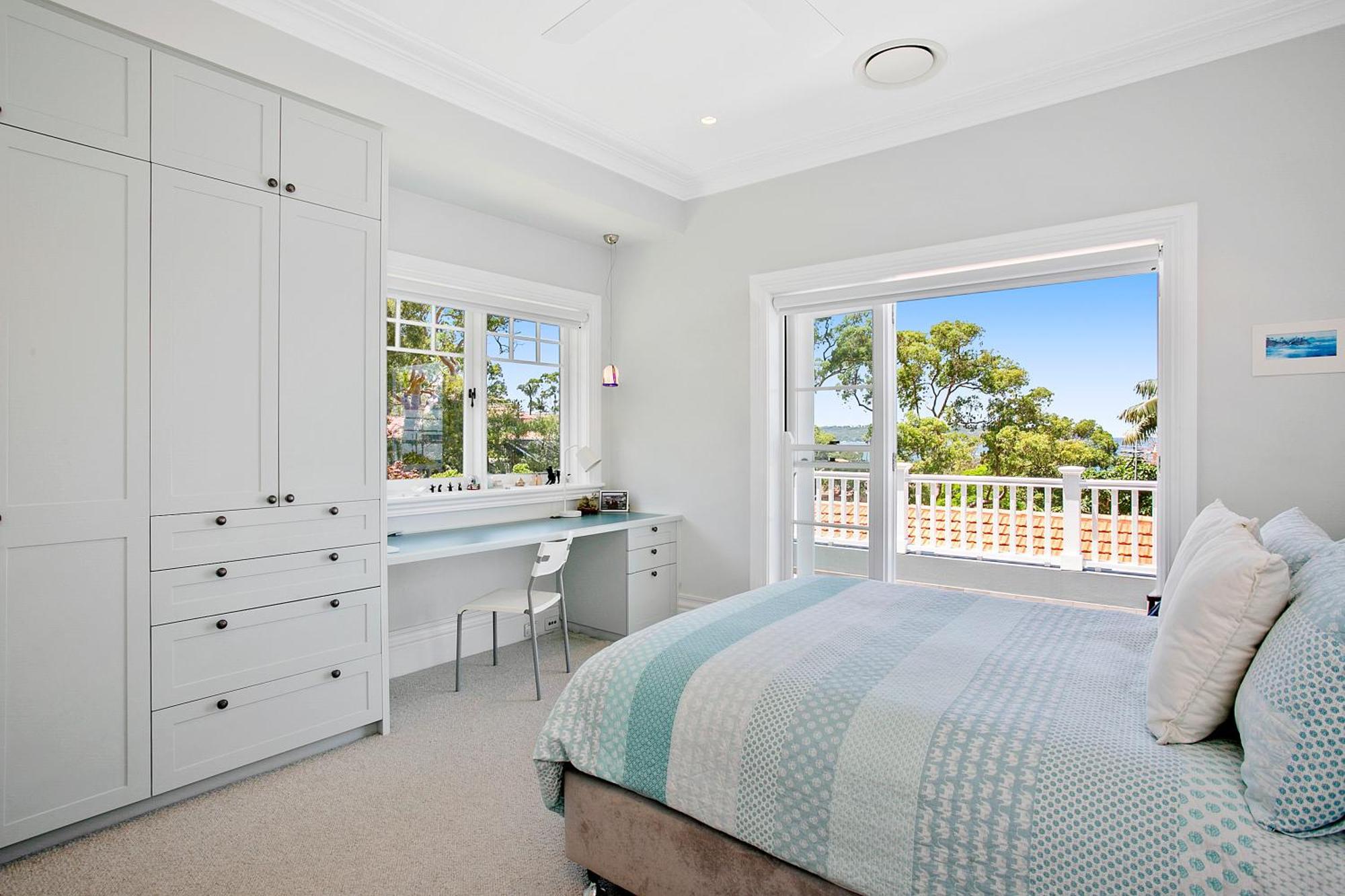 Balmoral Hamptons House With Heated Pool And Hot Tub *