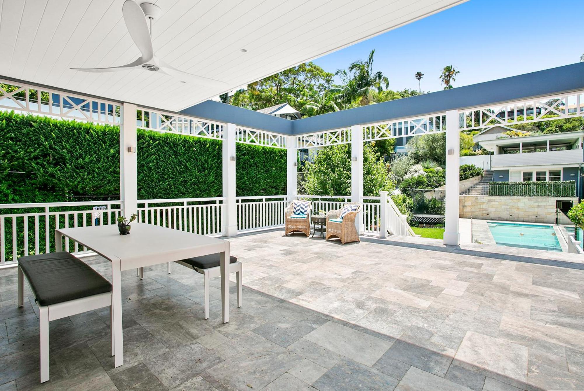Holiday home Balmoral Hamptons House With Heated Pool And Hot Tub